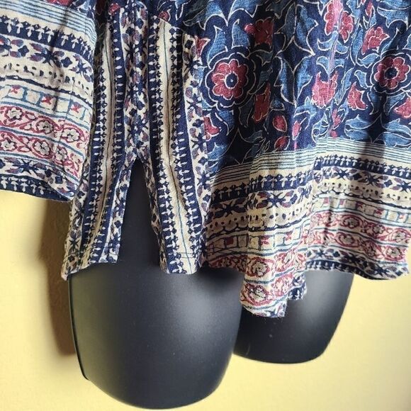 Lucky Brand Long Sleeve Top - Picture 4 of 7